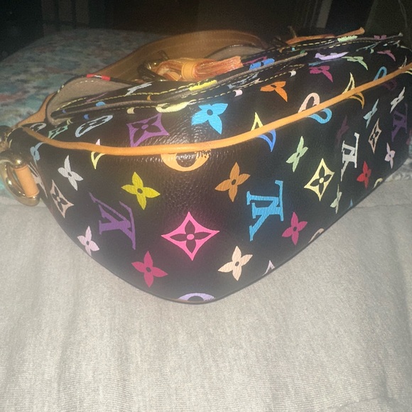 Louis Vuitton Monogram Multicolor Lodge PM Bag - Picture 10 of 17